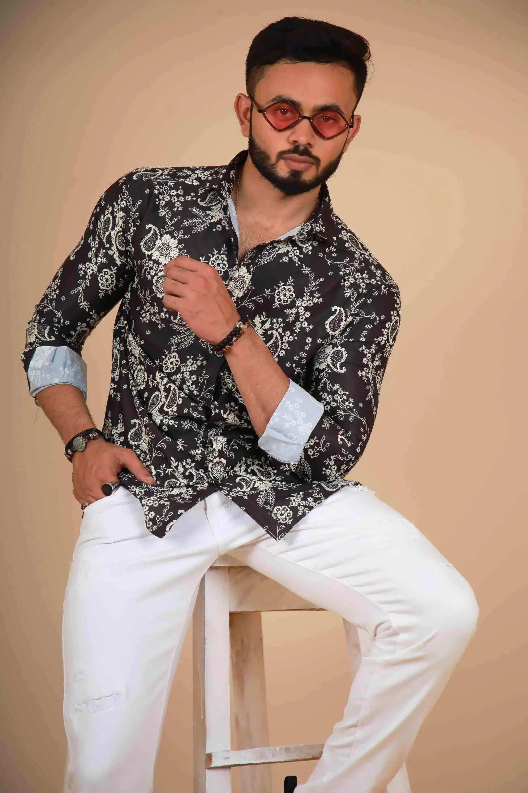 Men's Black & Off White Floral Design Printed Shirt