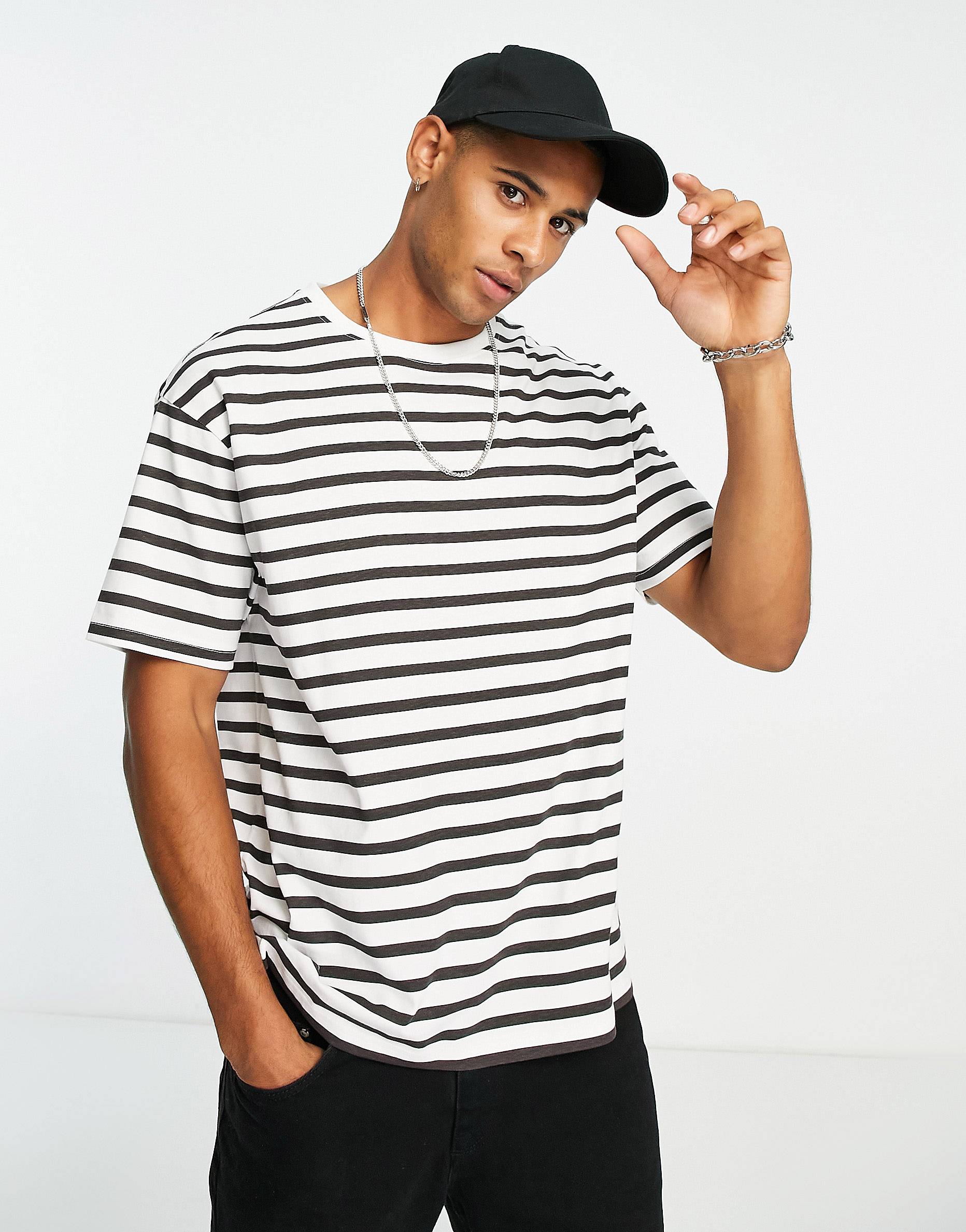 BLACK STRIPED T-SHIRT - MEN