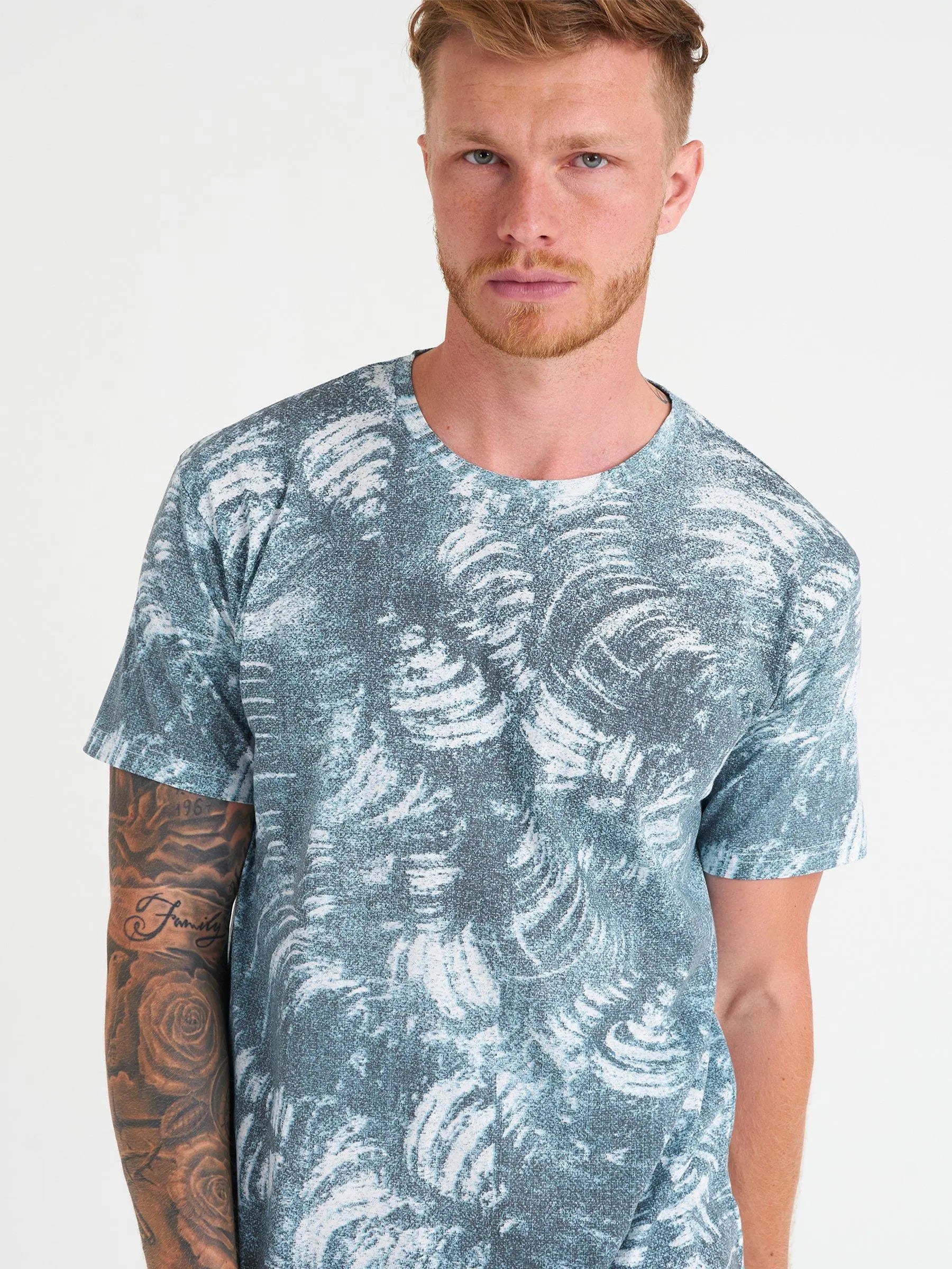 Men Cool Blue Printed  Round Neck T-shirt