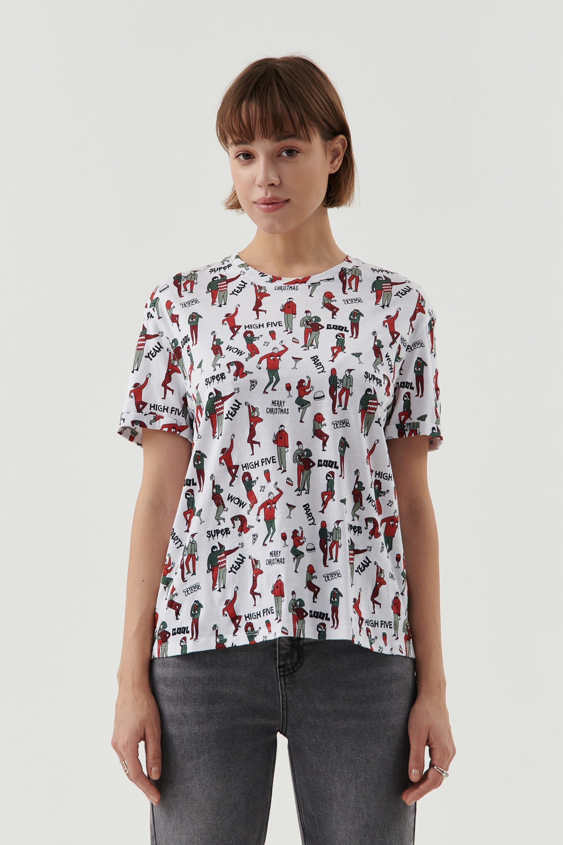 WHITE COOL PRINTED T-SHIRT -WOMEN