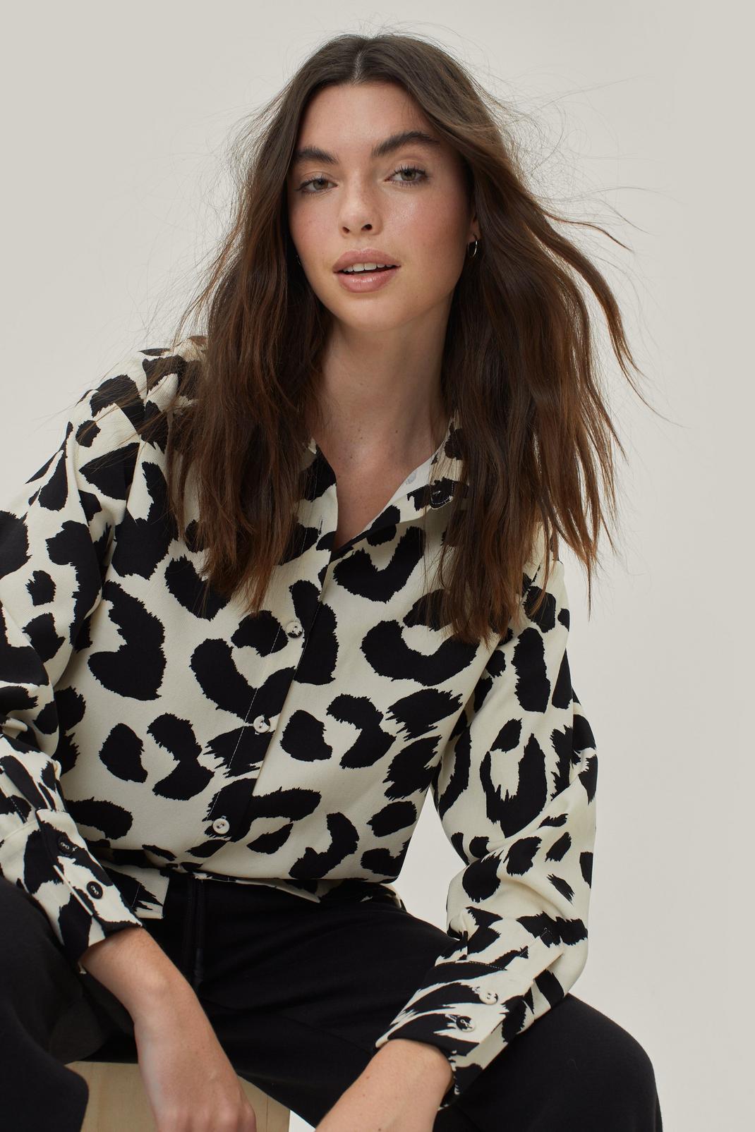 BLACK & WHITE CLASSY PATTERN  PRINTED SHIRT -WOMEN