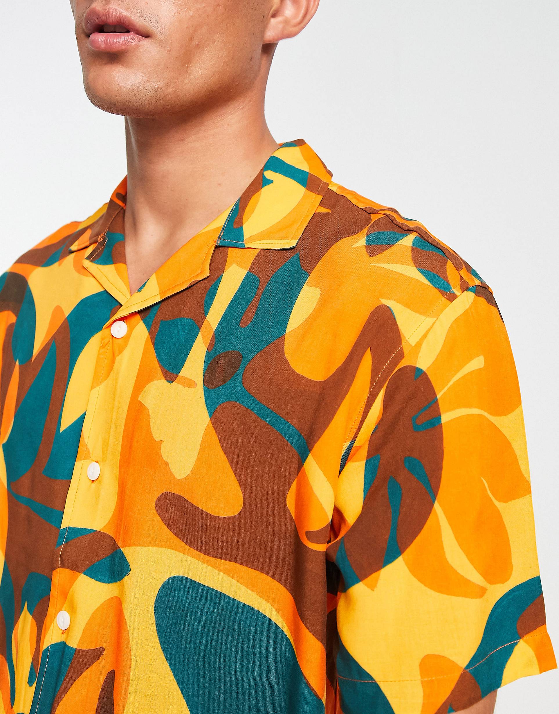 YELLOW CHILLI PRINT SHIRT - MEN